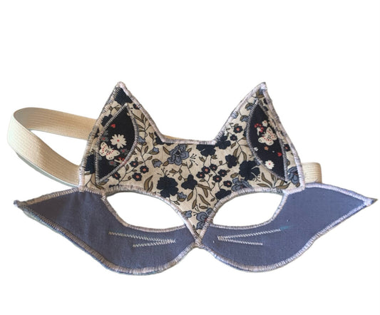 Dress up mask - fox purple